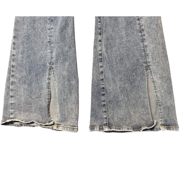 Pretty Little Thing High Waist Flare Leg Jeans Medium Wash Size 2 - Picture 8 of 9